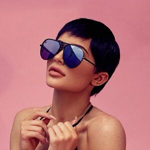 Quay Australia x Kylie Jenner “Iconic” Aviator Shades RARE